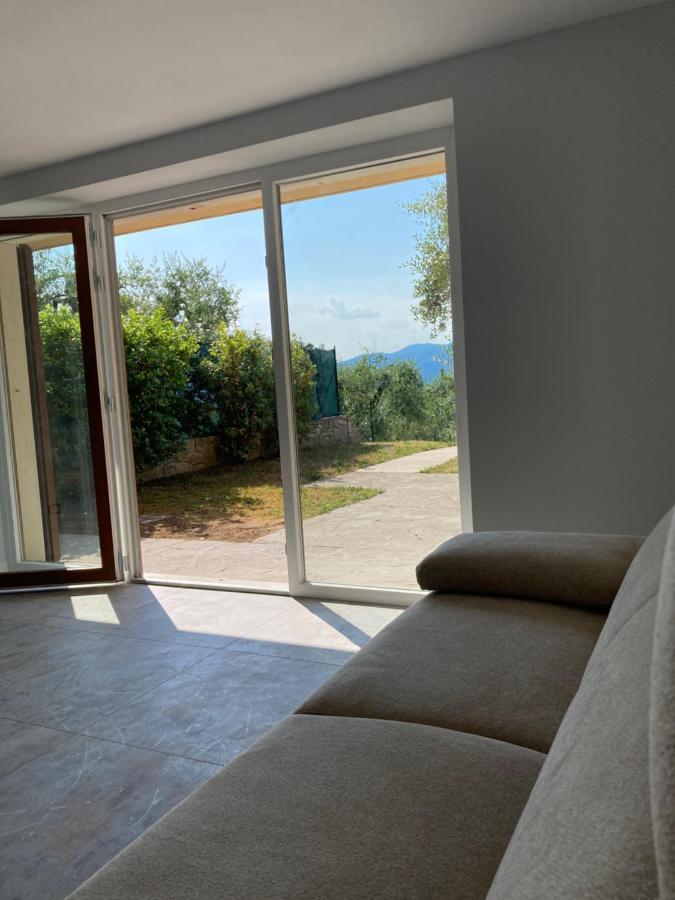 RedHouse Benaco Apartment Torri Del Benaco Luaran gambar